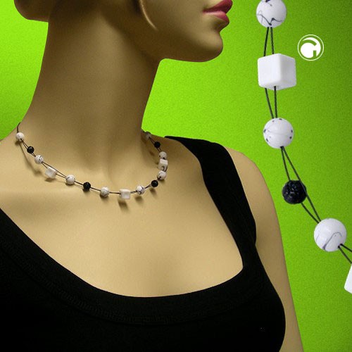 Collier Halskette Perlen und Würfel weiß-schwarz 45cm