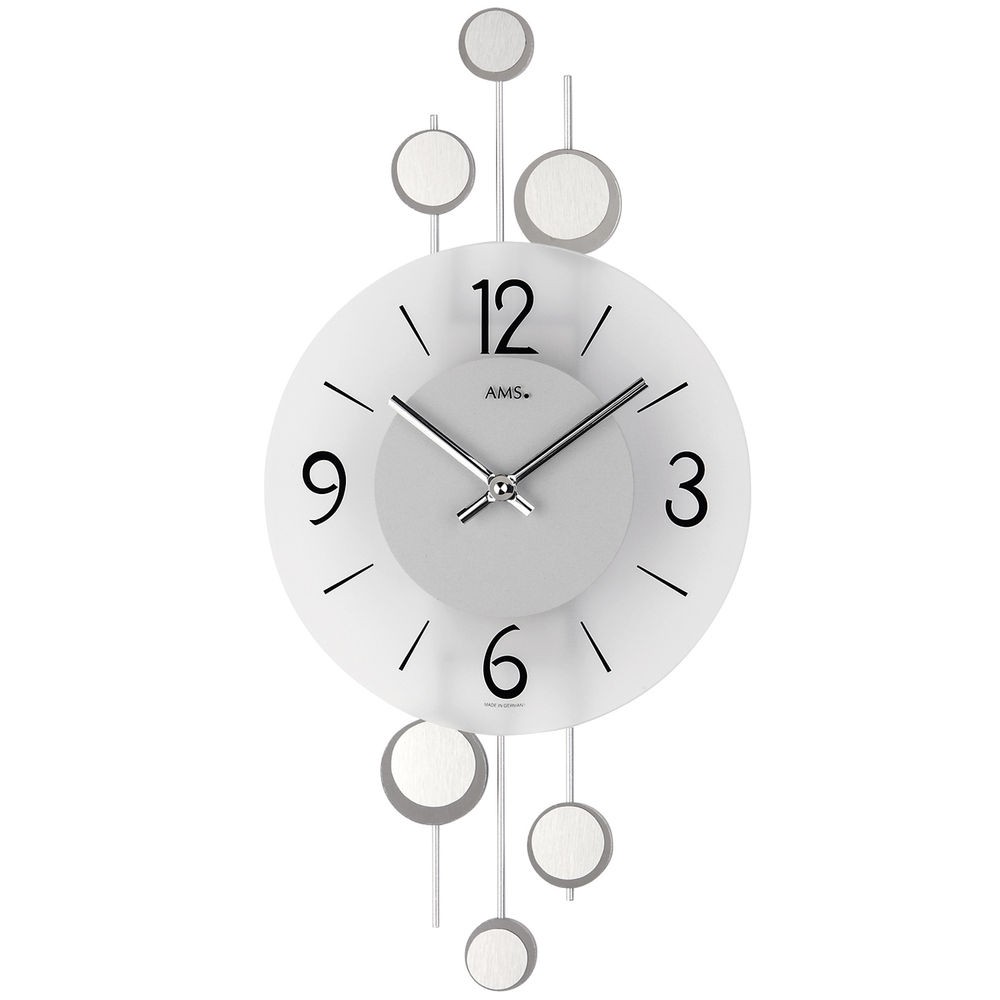 Wanduhr Quarz analog silbern modern mit Glas und Metall