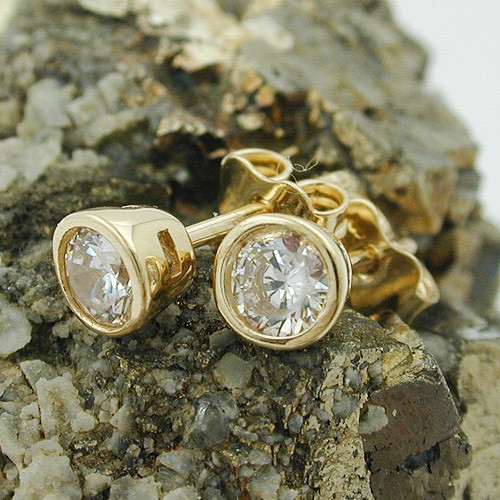 Ohrstecker 45mm Zirkonia rund 375 Gold