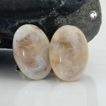 Ohrring oval beige-horn glänzend