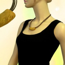 Collier Halskette Rohr flach-gebogen gelb-oliv 45cm