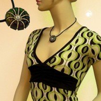 Halskette Blume peacock grün-braun 45cm