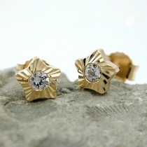 Ohrstecker Stern Zirkonia 375 Gold