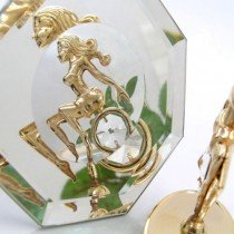 Sternzeichen Jungfrau Glas