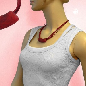 Collier Halskette Rohr flach-gebogen dunkelrot 50cm