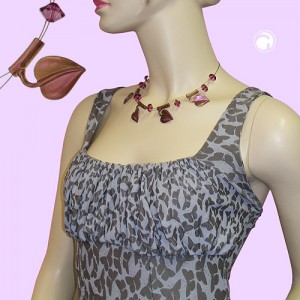 Collier Halskette 4x Blätter violett AB Draht 44cm