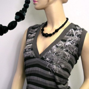 Collier Halskette Wabenperle und Würfel schwarz 50cm