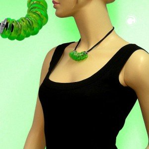 Collier Halskette Ring neongrün chrom-glänzend 45cm