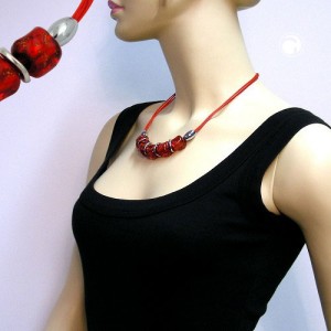 Collier Halskette Steinperle rot-transparent 50cm