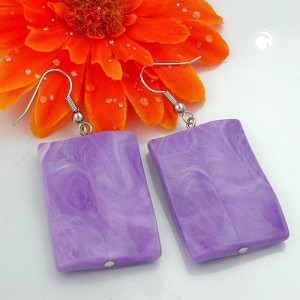 Ohrhaken Viereck gewellt flieder-weiß