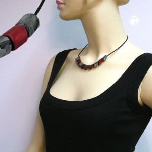 Collier Halskette Schrägperle silbergrau-rot 45cm