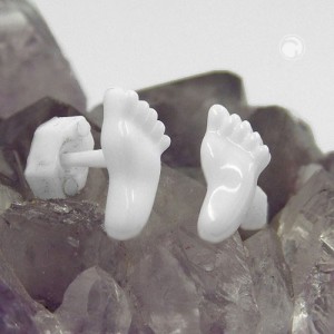 Ohrstecker kleine Füße weiß Vollplastik