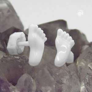 Ohrstecker kleine Füße weiß Vollplastik