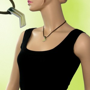 Halskette Ecke oliv-mint-silber Email 42cm