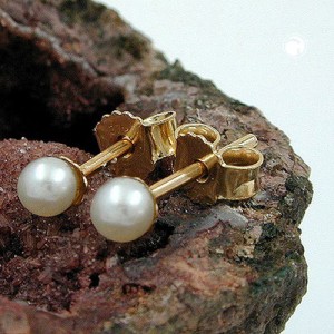Ohrstecker 3mm Zuchtperle 375 Gold