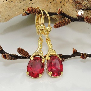 Ohrring synthetischer Rubin 333 Gelbgold