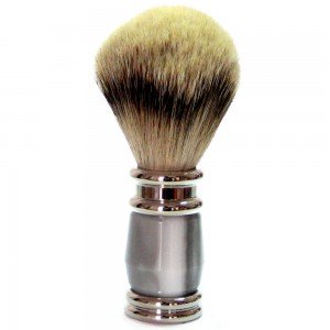Golddachs Rasierpinsel mit Dachs-Silberspitze, grauer Kunstharzgriff