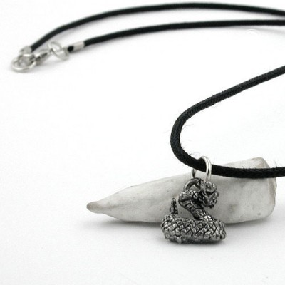 Halskette Anhänger Zinn kleine Schlange 45cm