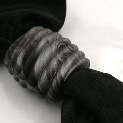 Tuchperle 35 Spirale schwarz-silber
