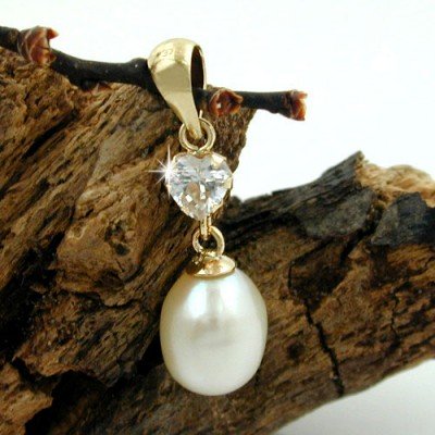 Anhänger mit Perle Zirkonia 375 Gold